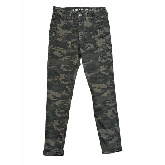 American Eagle Outfitters Denim - American Eagle Next Level Stretch Camo High Rise Jegging Crop Women’s Size 6